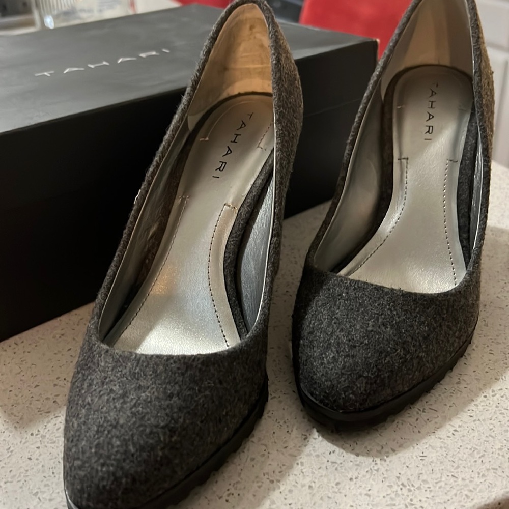 Women’s block heeled shoes